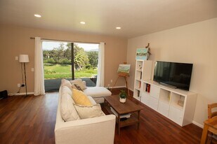 11224 Poblado Rd in San Diego, CA - Building Photo