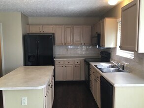7366 Murrayfield Dr in Columbus, OH - Building Photo - Building Photo