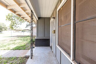 4209 38th St in Lubbock, TX - Building Photo - Building Photo