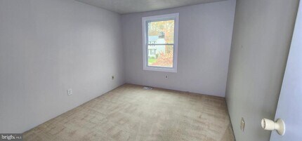 4 Big Stone Ct in Catonsville, MD - Building Photo - Building Photo