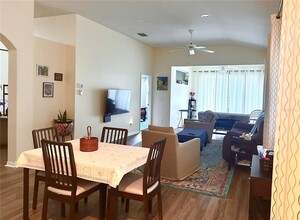 251 Vista Del Lago Way in Venice, FL - Building Photo - Building Photo