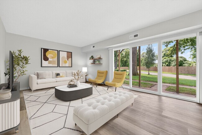 2703 Center St in Granite City, IL - Building Photo - Building Photo