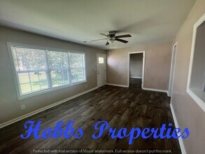 1805 US Hwy 72 W in Athens, AL - Building Photo - Building Photo