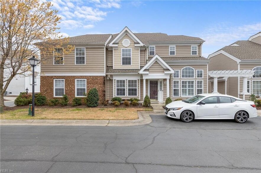 5229 Spring Cove Way in Virginia Beach, VA - Building Photo
