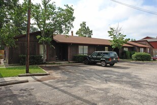 644 72nd Ave in St. Petersburg, FL - Building Photo