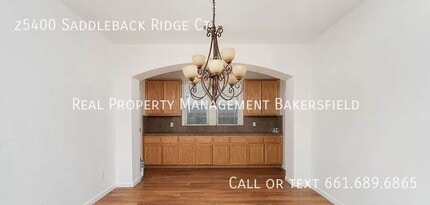 z5400 Saddleback Ridge Ct in Bakersfield, CA - Building Photo - Building Photo