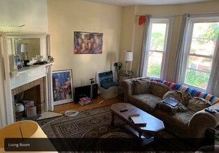 106 Central St, Unit 108-3R in Somerville, MA - Building Photo - Building Photo