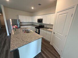 1164 Sunlit Cir in Brookshire, TX - Building Photo