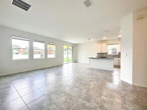 4189 Babbling Brook Wy in Kissimmee, FL - Building Photo - Building Photo