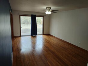 112 W Hartman Ave in Stillwater, OK - Building Photo - Building Photo