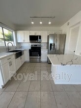 91-1022E Hoomaka St in Ewa Beach, HI - Building Photo - Building Photo