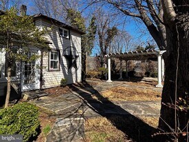 8122 John Mosby Hwy in Boyce, VA - Building Photo