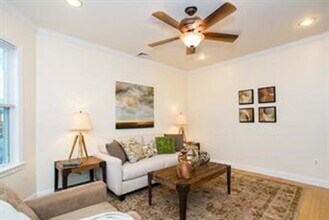 3 Kenney St, Unit 3 in Boston, MA - Building Photo - Building Photo