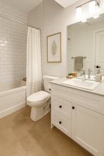 4233 Kinglet Dr NW in Edmonton, AB - Building Photo - Building Photo