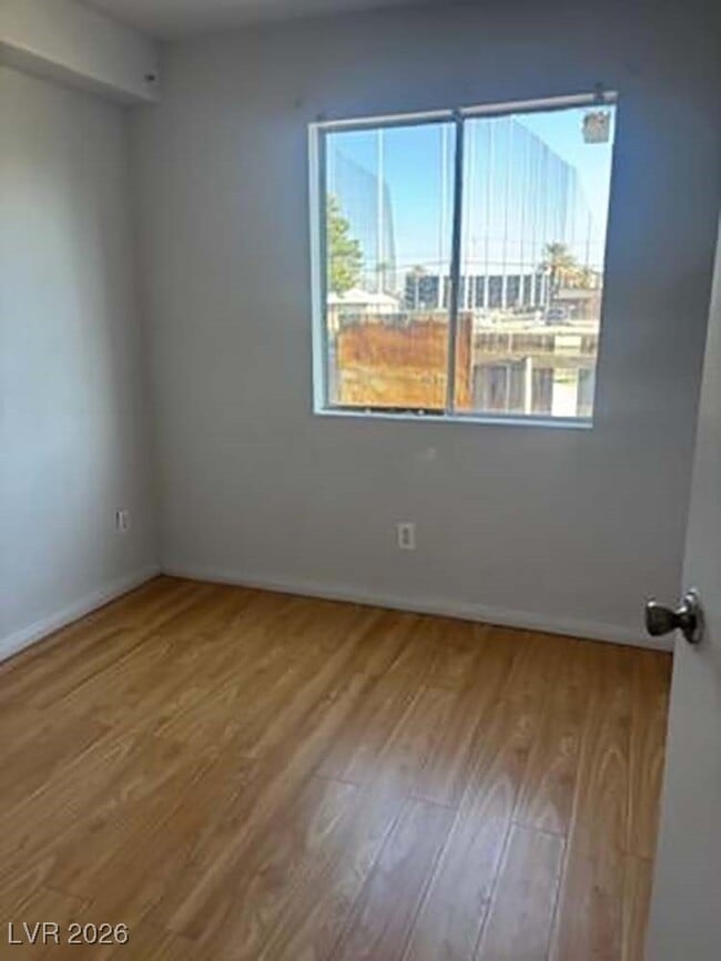 231 W Philadelphia Ave in Las Vegas, NV - Building Photo - Building Photo