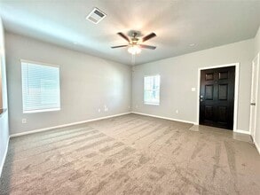 211 Bethany Crk Dr in Hutto, TX - Building Photo - Building Photo