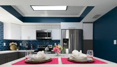 940 W 81st Rd in Hialeah, FL - Building Photo - Building Photo