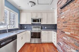 349 Westport Turnpike in Fairfield, CT - Building Photo - Building Photo