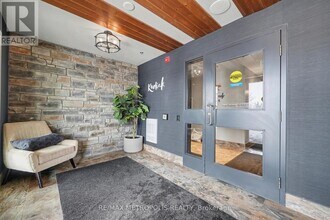 54 Koda St in Barrie, ON - Building Photo - Building Photo