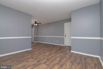 4409 Falls Bridge Dr in Baltimore, MD - Building Photo - Building Photo