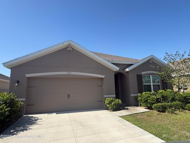 property at 739 Forest Trace Cir