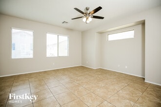 7637 Montefrio Ave in Las Vegas, NV - Building Photo - Building Photo