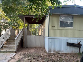 13207 Captain Cir in Willis, TX - Building Photo - Building Photo