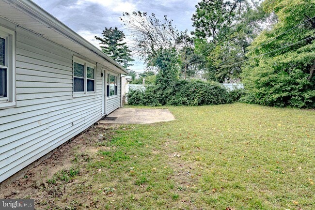 9 Bloomfield Ln in Willingboro, NJ - Building Photo - Building Photo