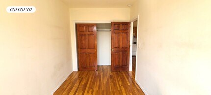 29-11 Ditmars Blvd in Queens, NY - Building Photo - Building Photo