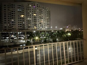 453 SW 2nd St in Miami, FL - Building Photo - Building Photo