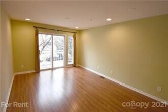 620 Raphael Place in Charlotte, NC - Building Photo - Building Photo