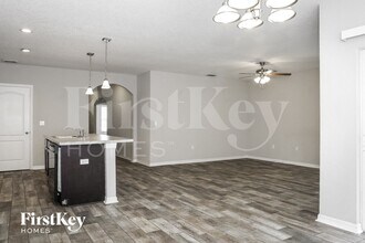 1428 Wallace Manor Pass in Winter Haven, FL - Foto de edificio - Building Photo