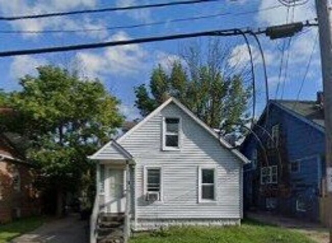 10317 Reno Ave in Cleveland, OH - Building Photo - Building Photo