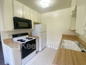 8628 Via Mallorca in San Diego, CA - Building Photo - Building Photo