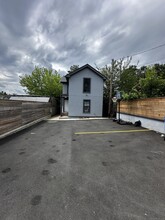 49 Hill St in Waterbury, CT - Building Photo - Building Photo