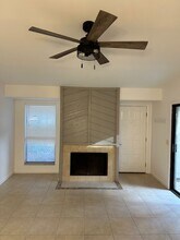 96 Mathews Dr in Hilton Head Island, SC - Building Photo - Building Photo