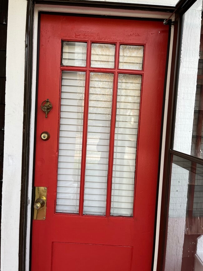property at 289 W Main St