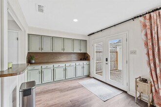 3021 Teague Rd in Houston, TX - Building Photo - Building Photo