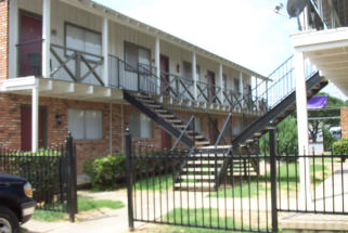 University Village in Fort Worth, TX - Building Photo - Building Photo