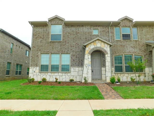 3129 Solana Cir
