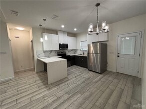27 Lauryn Dr in San Juan, TX - Building Photo - Building Photo