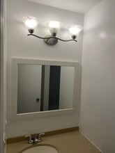 28 Adams St, Unit 1st Floor in Chicopee, MA - Building Photo - Building Photo