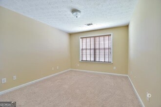 7915 Green Glen Dr in Columbus, GA - Building Photo - Building Photo