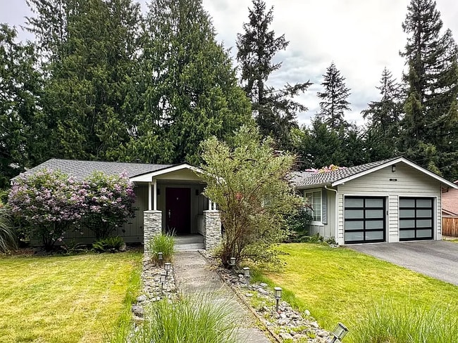 property at 11044 111th Ave NE