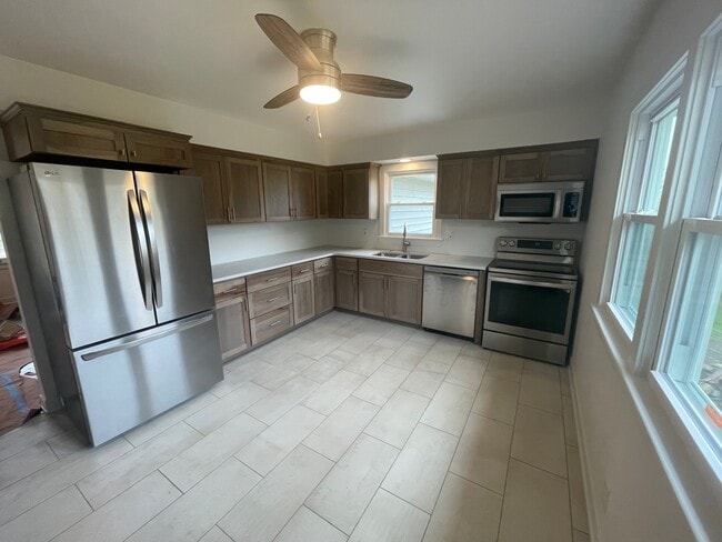 property at 21490 Jill Ct