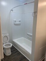 Branson Creek Commons in Fayetteville, NC - Building Photo