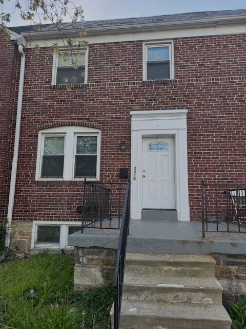 property at 3316 Leighton Ave