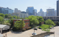 Magnolia Station in Dallas, TX - Foto de edificio - Building Photo