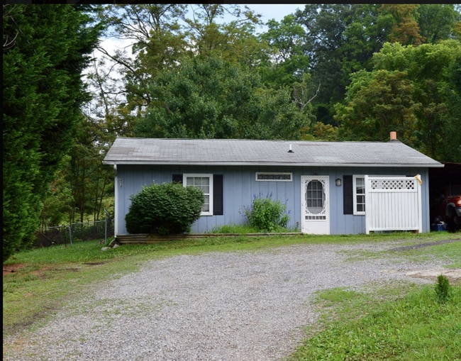 property at 4321 Old Clyde Rd