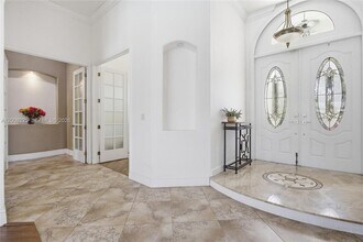 20401 SW 48th Pl in Southwest Ranches, FL - Foto de edificio - Building Photo